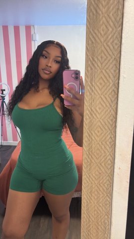 Sexy exotic babe 🧚🏾♀ back in town😘 outcalls only✨ - 24 - 1