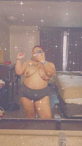 THE ONE AND ONLY FINE SHIT 🌶 SHORT THICK MIX SPANISH GIRL 🩷 IS BACK IN TOWN 🖤 DOIN $60 FOR A QV SEX ONLY / INCALLS ONLY - 28 - 1