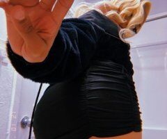 🎉Party Girl🎉Let me be your favorite hello and most difficult goodbye !! - 21 - Image 2