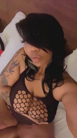 Hey here special inn for the fun 🥰and to ger wet 💦🤑come see me daddy😘 - 33 - 1