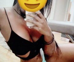 SEXY LATINA CON CULO GRANDE Y TETAS GRANDES T E ESPERO - 28 - Image 4