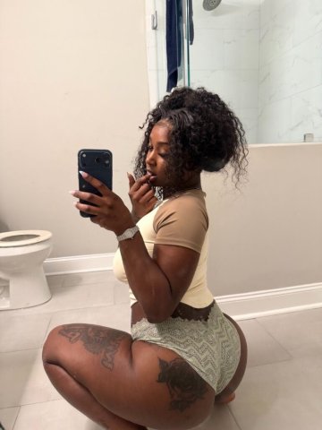 COME MAKE ME SQUIRT 💦 OUTCALLS ONLY RN - 24 - 1
