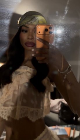 Your pretty and petite fantasy.. 💋 - 22 - 1