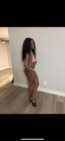 hey baby im on the strip😊ALL day specials available 😘 - 26 - 1
