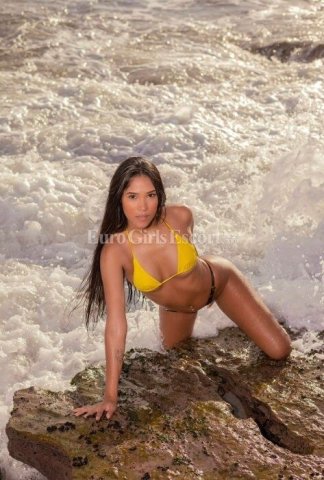 Karla, agency Brilliant. Last seen online: 5.7.2026 - 26 - 1