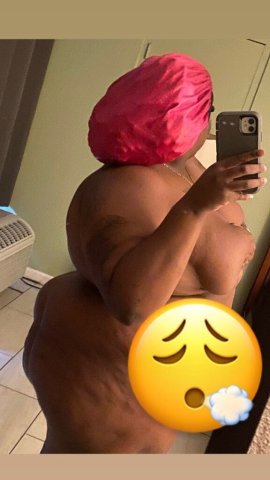 I'm Bckk😩I'm tryna see how deep you go🙂‍↕😮‍💨 - 22 - 1