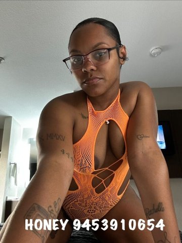 (((FUN SIZED TEXAS BABY))))Messy & Sloppy Or Sweet n Slow 🍫😩𝐄𝐚𝐭𝐞𝐫s 𝐎𝐟𝐟 𝐓𝐡𝐞 𝐁𝐨𝐧𝐞👅💦👅 ❤ 🍦😩Guaranteed Nut 🥵😏💦𝐂𝐫𝐞𝐚𝐦𝐲 𝐒𝐮𝐩𝐞𝐫 𝐆𝐫𝐢𝐩💦 - 22 - 1