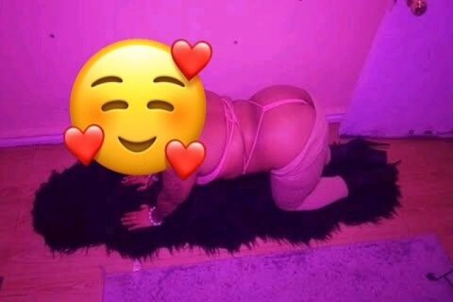 5'0 thick caramel treat❤‍🔥 outcalls🚗😘12:56 PM - 25 - 1