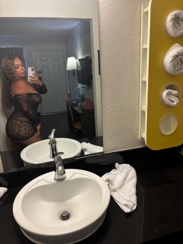 Top Notch College Cutie - 22 - 1